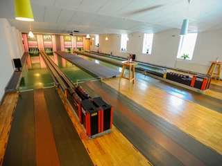 Frankfurt Homburger Hof großer Festsaal Kegelbahn  Frankfurt Homburger Hof großer Festsaal Kegelbahn