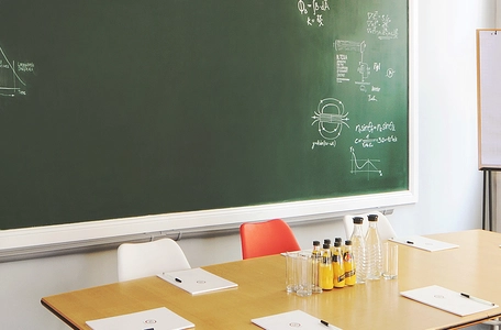 Meeet: Think in Berlin-Mitte Meeet: Think in Berlin-Mitte